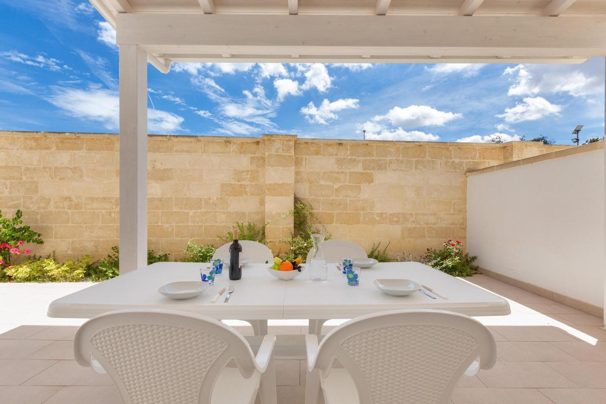 Residence Marelena Casalabate Exteriér fotografie